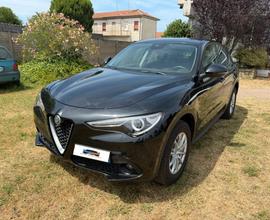 Alfa Romeo Stelvio 2.2 Turbodiesel 180 CV AT8 Q4 B
