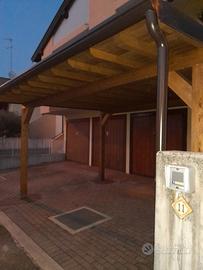 Tettoie antigrandine per auto in legno di abete