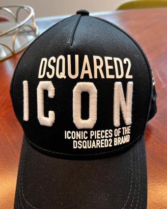 Berretto Dsquared2 nuovo con etichette