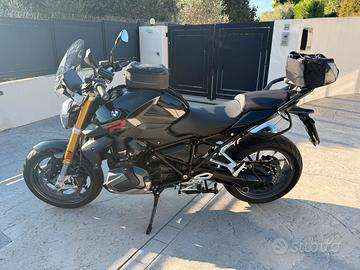 Moto BMW R1250R ABS full optionals pari al nuovo