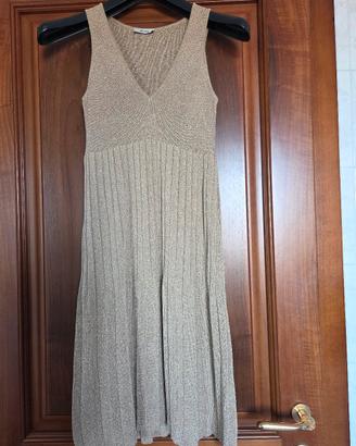 abito in maglione oro plissettato 