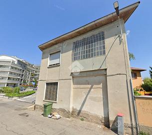 CASA INDIPENDENTE A SEREGNO