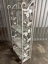 Etagere in metallo