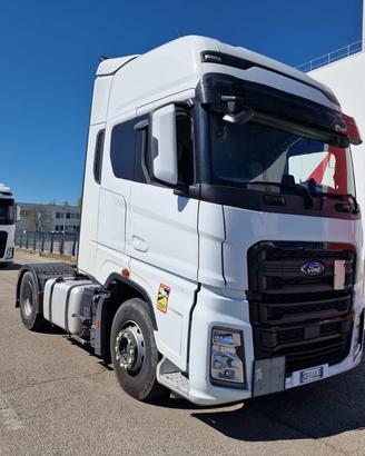 TRATTORE FORD NOLEGGIO