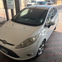 FORD FIESTA 1.4 DIESEL 2010