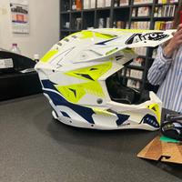 Airoh aviator 3