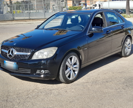 Mercedes c200 w204 2011