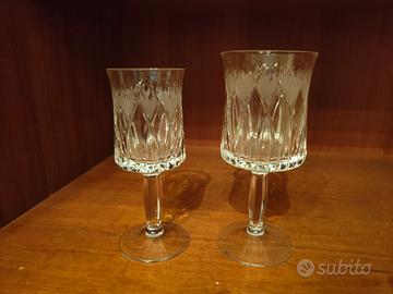 12 bicchieri in cristallo. 
