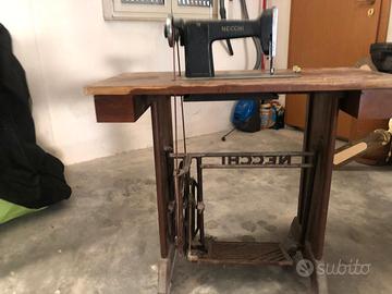 Macchina da cucire NECCHI 