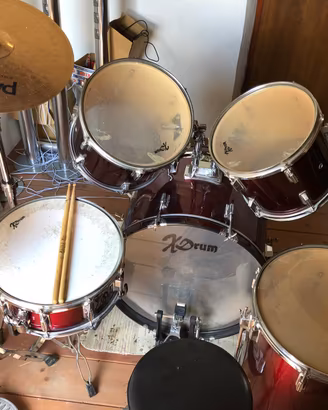 "BATTERIA X DRUM RED PERFETTA"