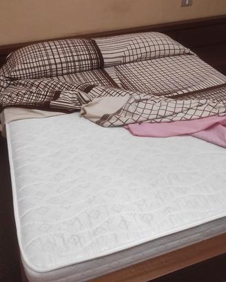 Materasso matrimoniale più rete ortopedica