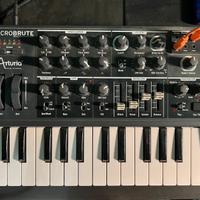Arturia Microbrute Synth