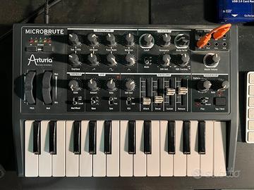 Arturia Microbrute Synth