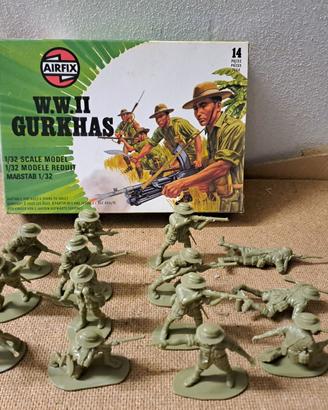 SOLDATINI AIRFIX IN SCALA 1/32 GURKAS