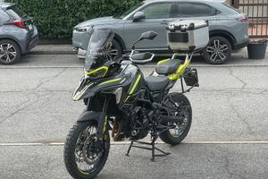 benelli trk 702x