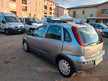 opel corsa 1.2 benzina 