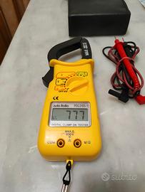Pinza amperometrica digitale multimetro