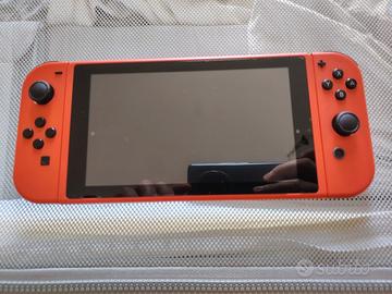 Nintendo switch con giochi e SD da 256gb