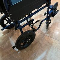 Carrozzina pieghevole