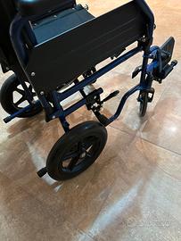 Carrozzina pieghevole