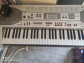 tastiera Casio con karaoke