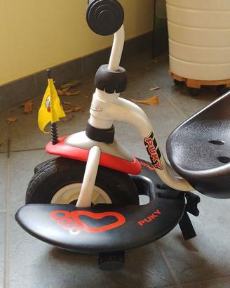 Triciclo Puky Cat molto ben tenuto