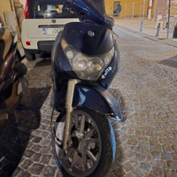 Beverly 125