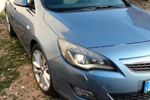 opel astra j sport tourer 1.7d 125cv