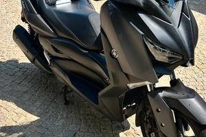 Yamaha X-Max 300