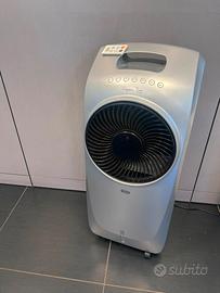 Ventilatore/raffrescatore evaporativo