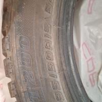 Set di gomme invernali 195/50 R15