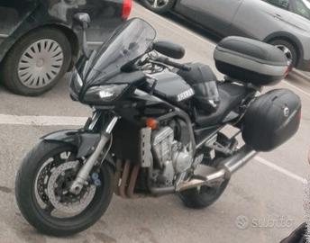 Yamaha FZS 1000 FAZER anno 2001