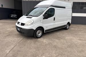 Renault Trafic 2.0 dci.Cambio automatico. Garanzia