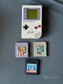 Nintendo Game Boy Classic (DMG-01) + 3 Giochi