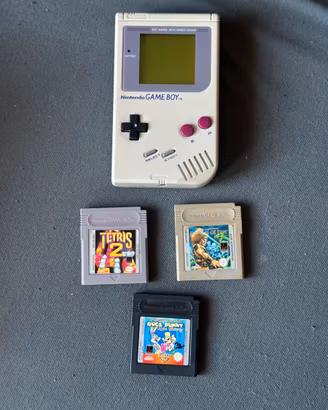 Nintendo Game Boy Classic (DMG-01) + 3 Giochi