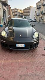 porsche panamera edition 300 cavalli