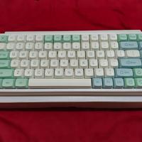 Tastiera YUNZII KC84 Mint – Tastiera Meccanica RGB