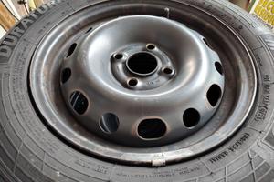 Pneumatici 175/65 R14 82T M+S con cerchi acciaio