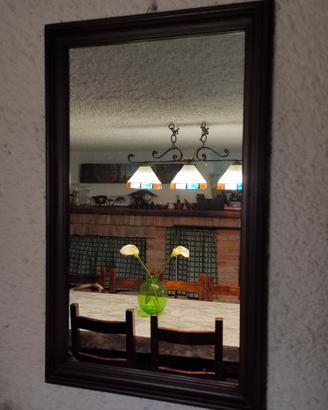 Specchio con cornice in legno massello