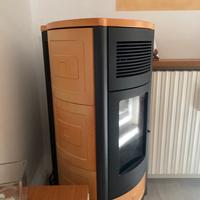Mcz Stufa pellet in maiolica arancione 11,5kw