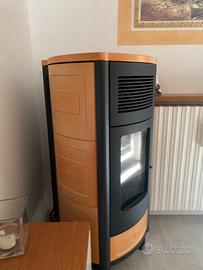 Mcz Stufa pellet in maiolica arancione 11,5kw