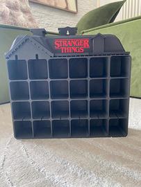 Espositore Stranger Things Casa Vecna Kinder Joy