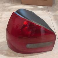 Fanale posteriore sx Audi A3 8l