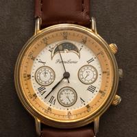 Orologio vintage manuale con quadrante moonphase