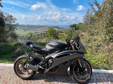 Yamaha YZF R6