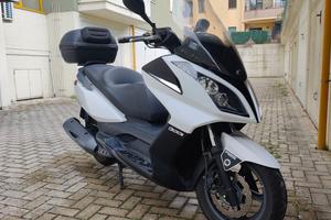 Kymco downtown 300i