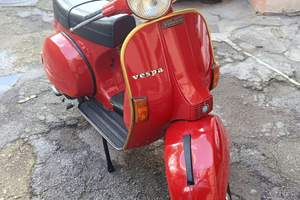Vespa PX125 E