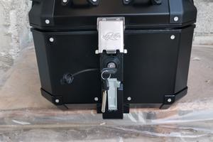 Givi/kappa trekker Outback 42 litri Top case 