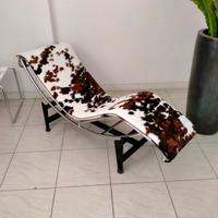 Riedizione Poltrona relax le Corbuiser in pony