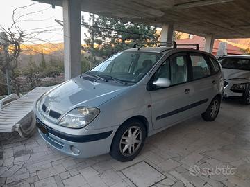 Renault Scenic 1.9 Diesel 